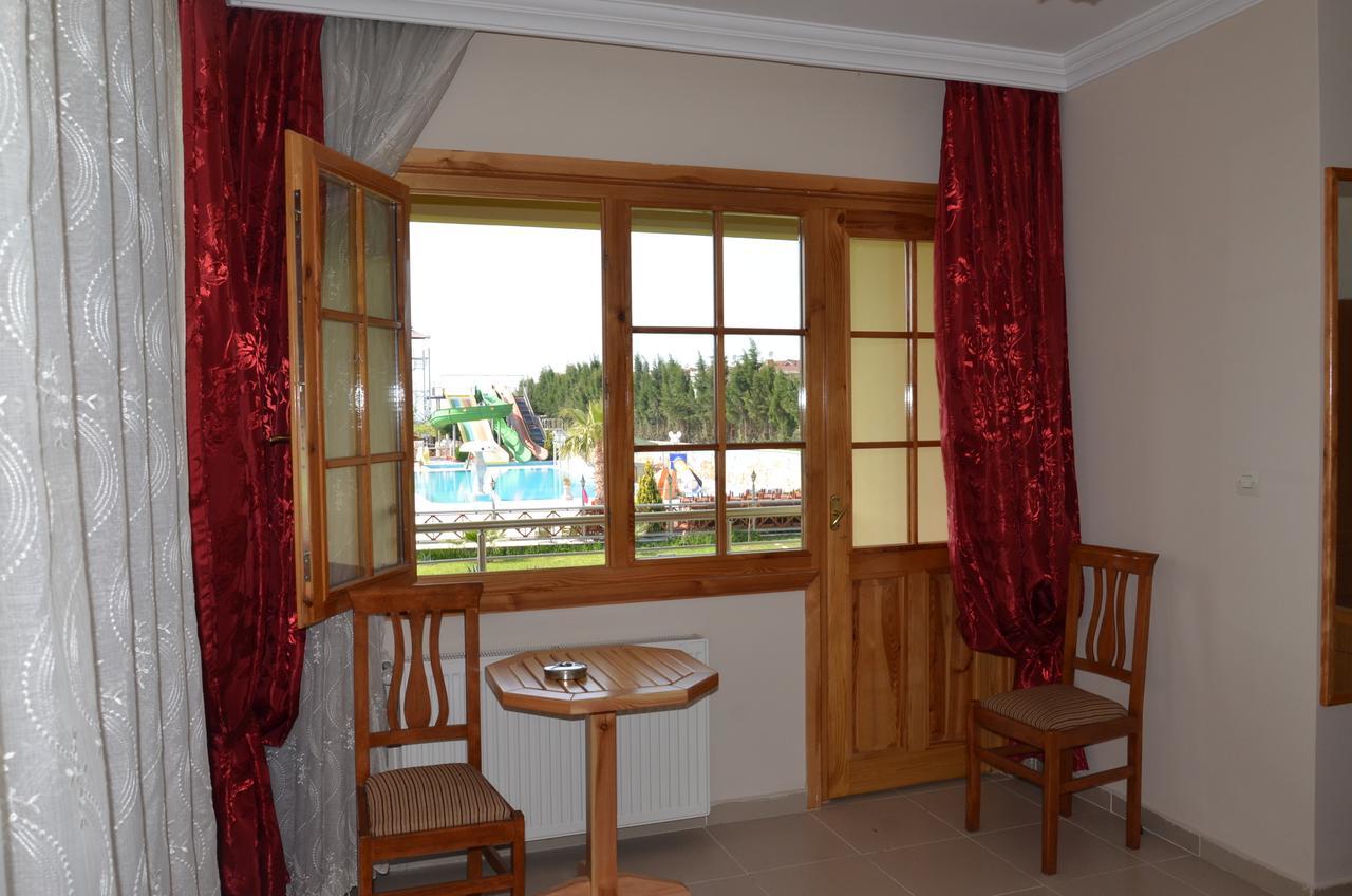Mertur Hotel Ciftlikkoy  Экстерьер фото